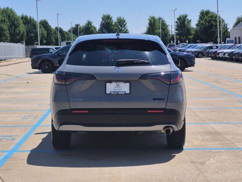 Certified 2024 Honda HR-V Sport image 8