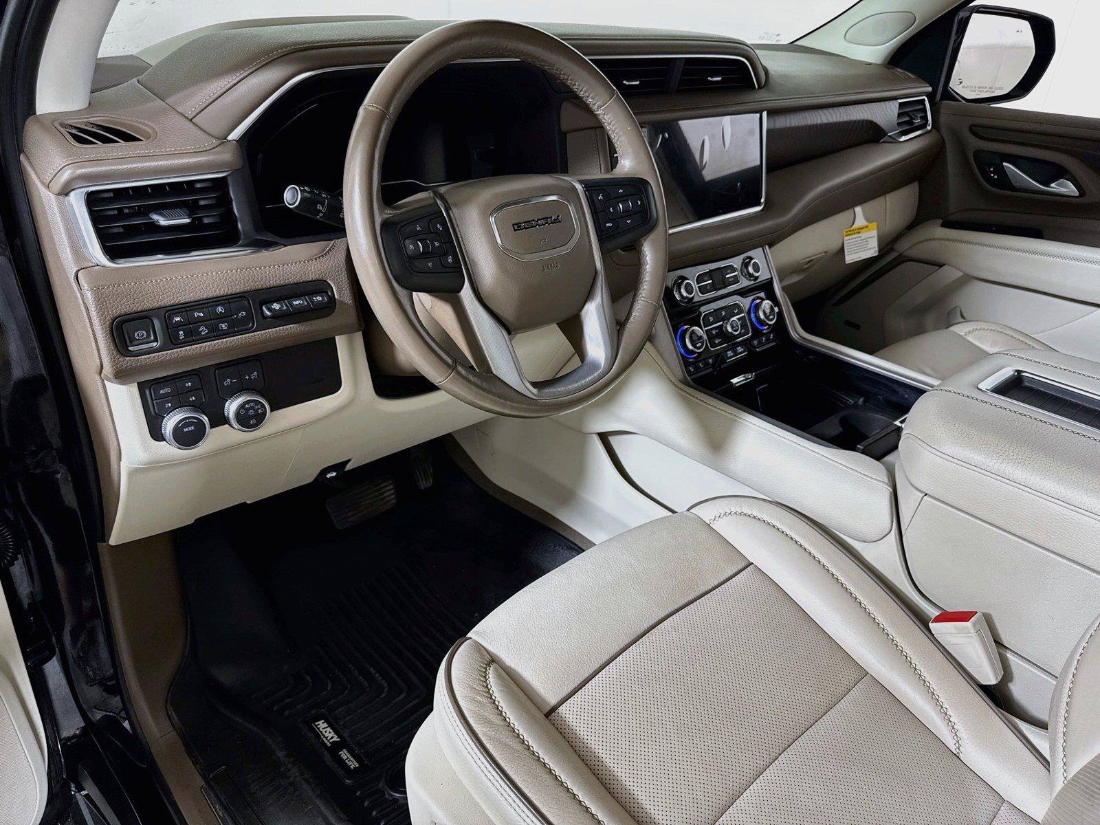 Certified 2022 GMC Yukon XL Denali AWD/4WD image 7