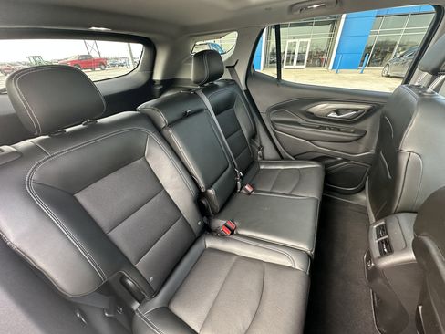 Certified 2022 GMC Terrain SLT w/ Elevation Edition image 31