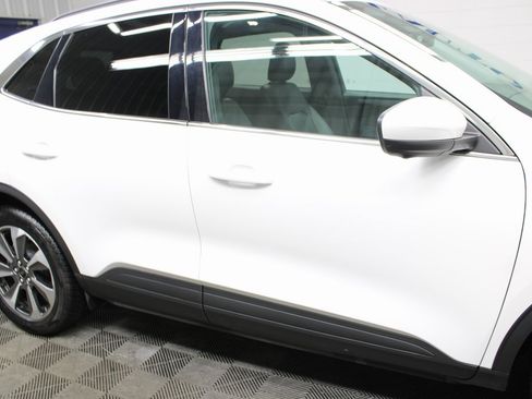 Used 2024 Ford Escape Platinum image 34