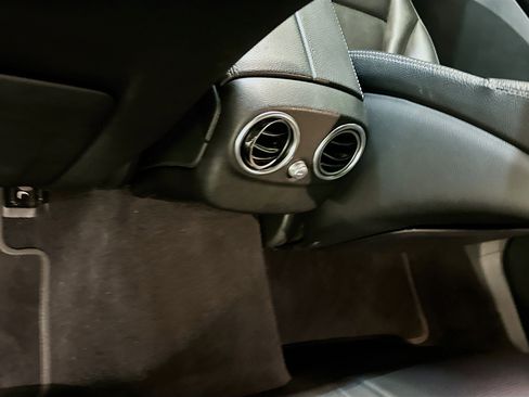 Used 2019 Mercedes-Benz C 300 4MATIC Sedan image 29