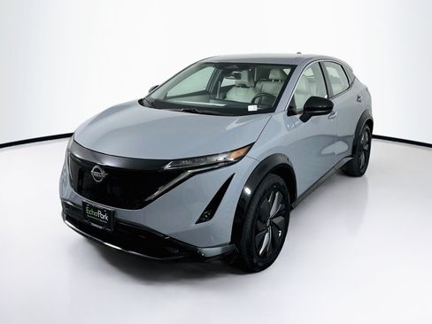 Used 2024 Nissan Ariya FWD image 3