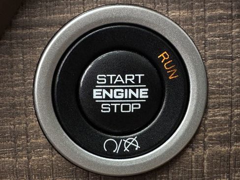 Used 2022 RAM 2500 Limited image 23