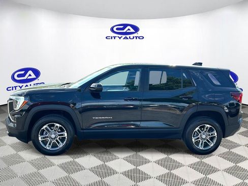 Used 2025 GMC Terrain Elevation AWD/4WD image 7