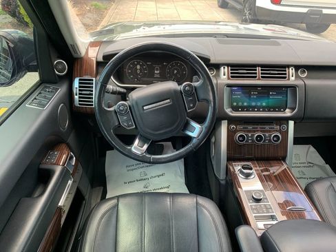 Used 2017 Land Rover Range Rover HSE AWD/4WD image 17