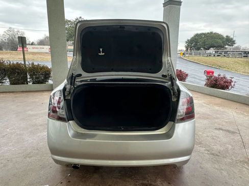 Used 2011 Nissan Sentra 2.0 SR image 21