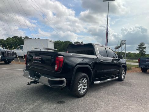 Used 2020 GMC Sierra 1500 SLE w/ SLE Value Package AWD/4WD image 5