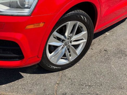 Used 2017 Audi Q3 2.0T Premium Plus w/ Premium Plus Package AWD/4WD image 8