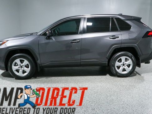 Used 2024 Toyota RAV4 LE FWD image 10