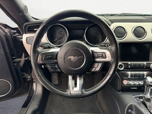 Used 2016 Ford Mustang GT Premium image 12