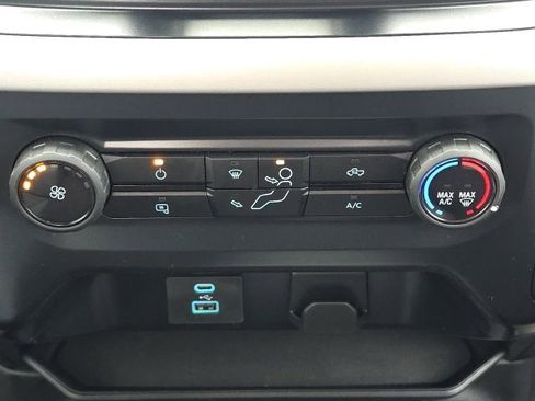 Used 2023 Ford F150 XL image 30