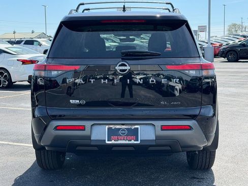 New 2026 Nissan Pathfinder SL AWD/4WD image 5
