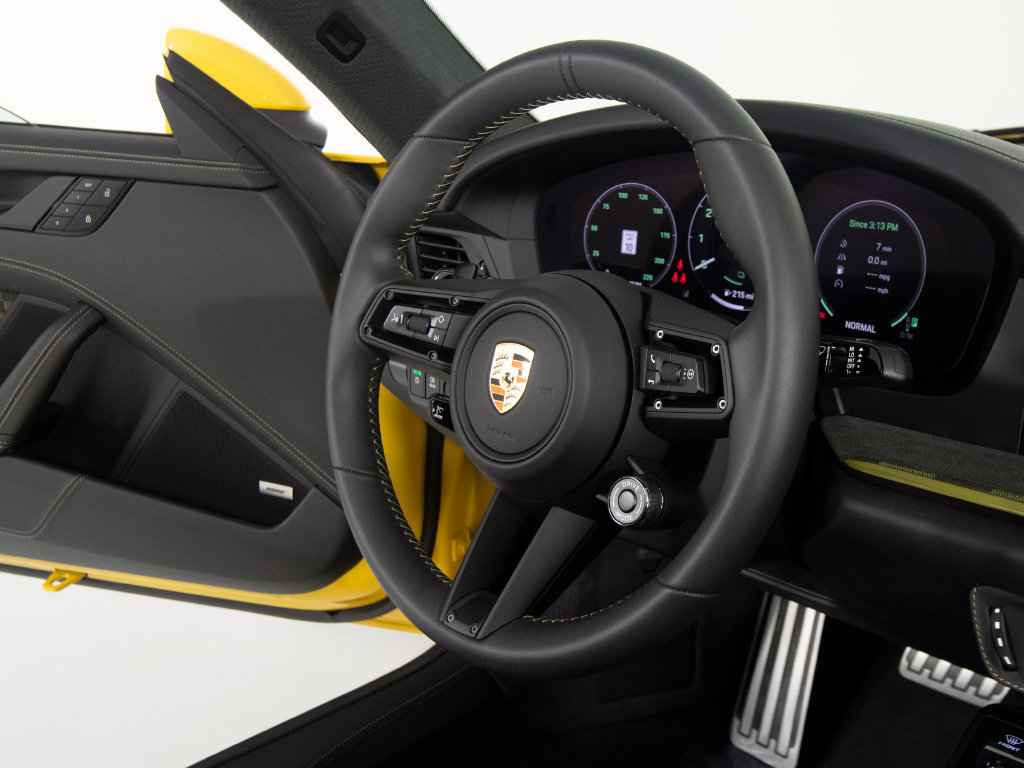 Certified 2026 Porsche 911 Carrera GTS RWD image 43