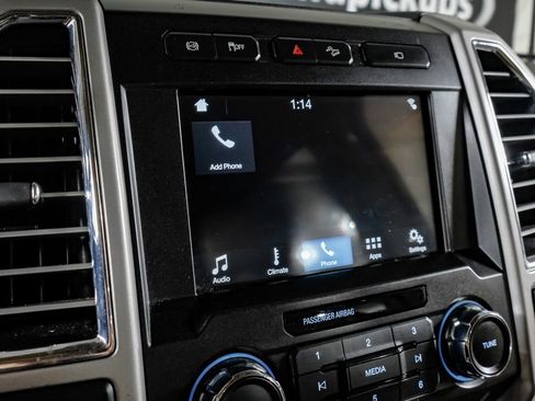 Used 2017 Ford F250 Lariat w/ Chrome Package image 26