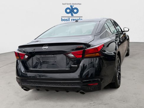 Used 2024 Nissan Altima 2.5 SR image 5