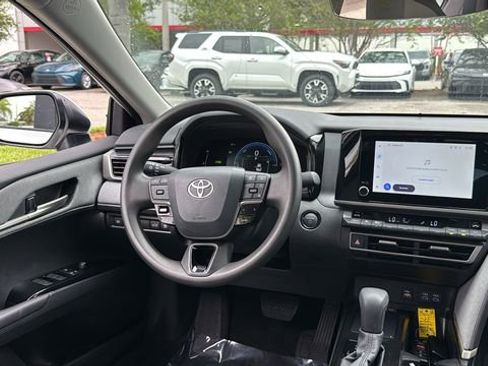 Certified 2025 Toyota Camry LE image 15