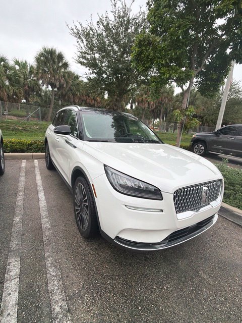 Certified 2021 Lincoln Corsair Reserve w/ Elements Package AWD/4WD image 9