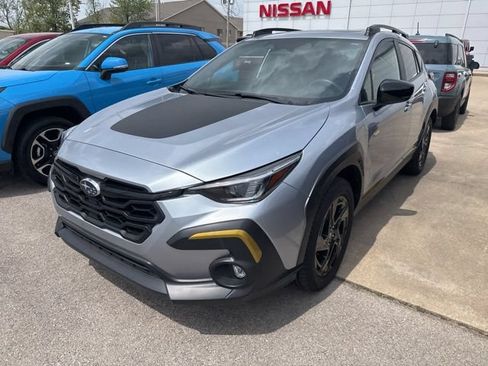 Used 2024 Subaru Crosstrek 2.5i Sport AWD/4WD image 2