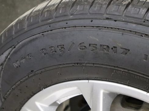 Used 2022 Chevrolet Equinox LT FWD image 33