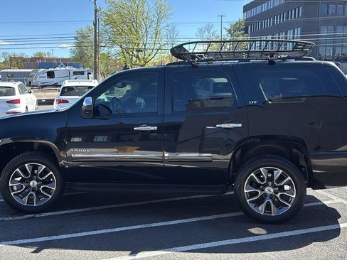 Used 2014 Chevrolet Tahoe LTZ image 6