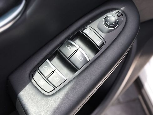 Certified 2021 INFINITI QX50 Luxe FWD image 12