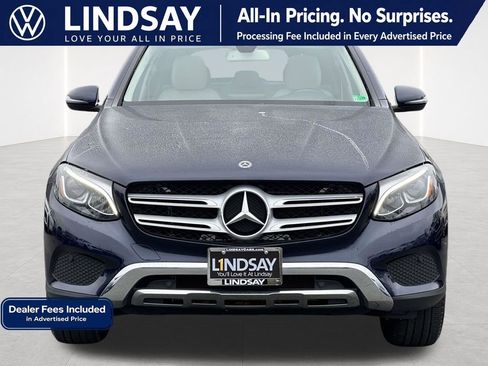 Used 2019 Mercedes-Benz GLC 300 4MATIC image 3