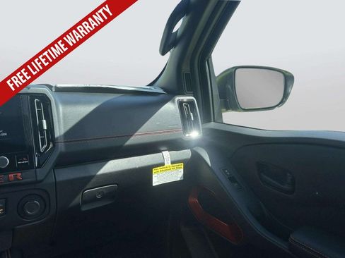 New 2026 Nissan Frontier PRO-4X w/ Pro Premium Package AWD/4WD image 18