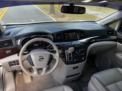 Used 2016 Nissan Quest SL image 9