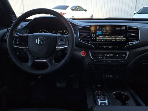 Used 2024 Honda Ridgeline TrailSport image 19
