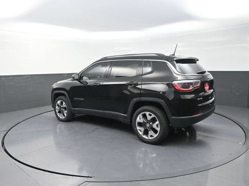 Used 2018 Jeep Compass Limited w/ Navigation Group AWD/4WD image 49