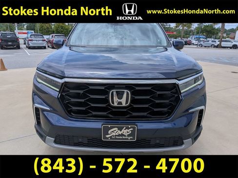 Certified 2025 Honda Pilot Touring image 13