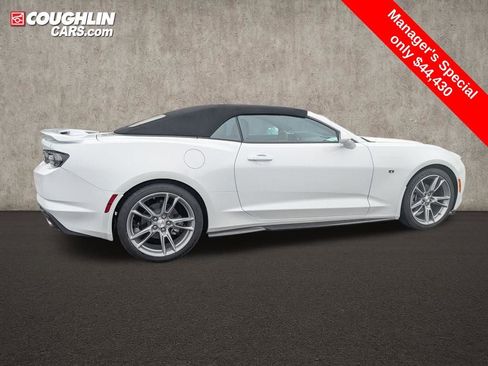 Used 2024 Chevrolet Camaro LT w/ RS Package RWD image 9