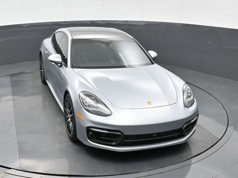 Certified 2023 Porsche Panamera 4 Platinum Edition image 32