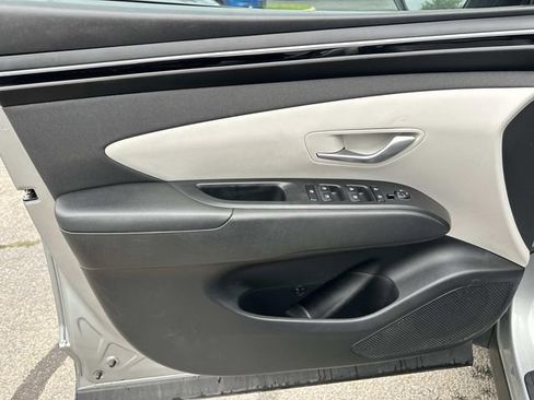 Used 2023 Hyundai Tucson SEL w/ Convenience Package AWD/4WD image 18