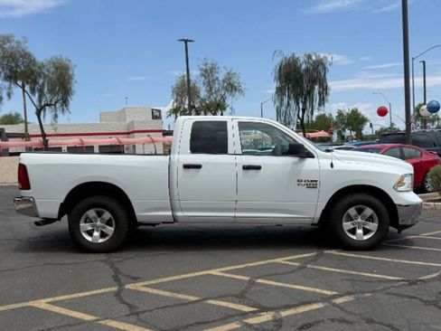 Used 2020 RAM 1500 Tradesman w/ Chrome Appearance Group RWD image 2