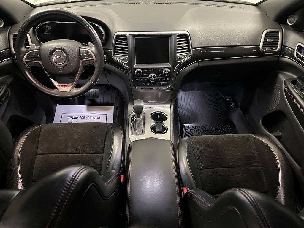 Used 2017 Jeep Grand Cherokee Trailhawk AWD/4WD image 25