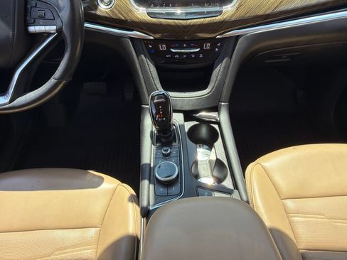 Used 2021 Cadillac XT6 Premium Luxury w/ Platinum Package AWD/4WD image 27
