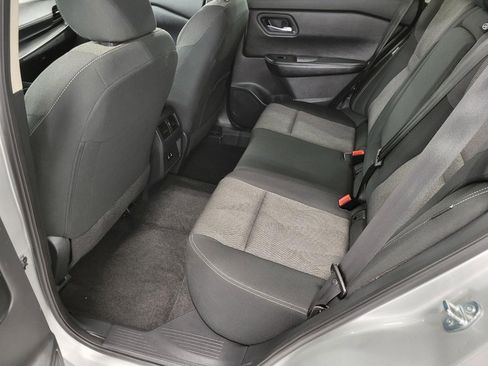 Used 2025 Nissan Rogue SV image 22