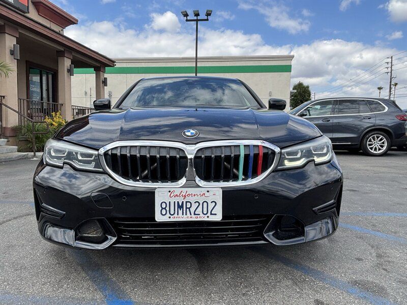 Used 2021 BMW 330i Sedan w/ Driving Assistance Package RWD image 11