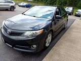 Used 2014 Toyota Camry SE image 6
