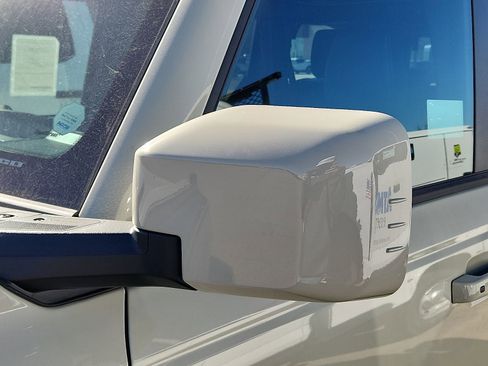 New 2025 Ford Bronco Outer Banks AWD/4WD image 4