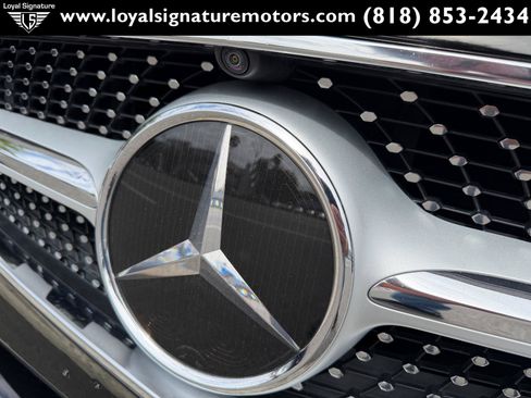 Used 2019 Mercedes-Benz S 560 4MATIC Coupe w/ AMG Line Exterior image 39