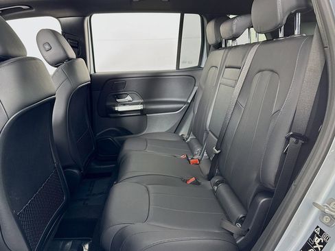 New 2026 Mercedes-Benz GLB 250 image 7