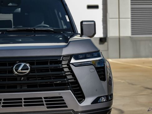 Used 2026 Lexus GX 550 image 25