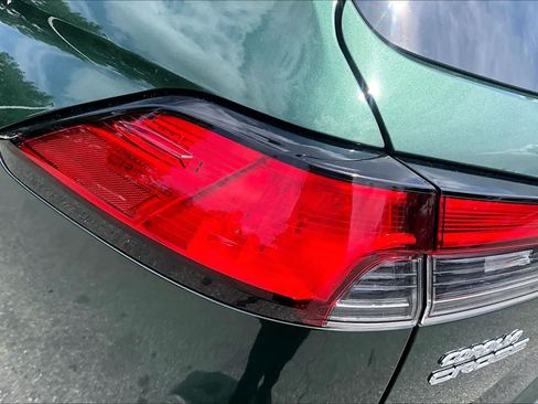 Certified 2025 Toyota Corolla Cross XLE AWD/4WD image 28