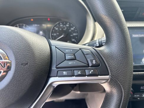 Used 2021 Nissan Kicks SV FWD image 26