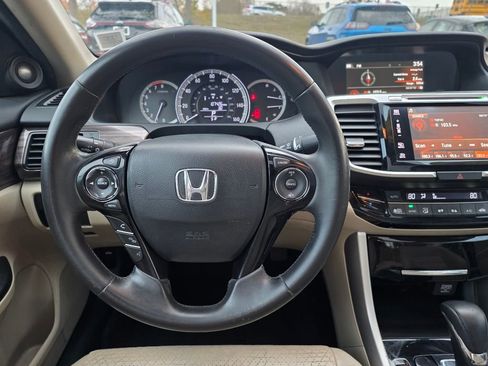 Used 2016 Honda Accord EX-L image 11