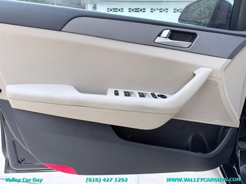 Used 2015 Hyundai Sonata SE FWD image 23