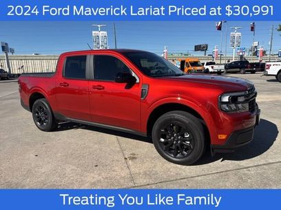 Used 2024 Ford Maverick Lariat w/ Black Appearance Package