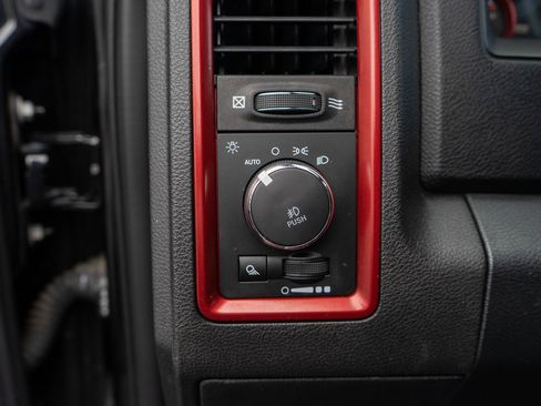 Used 2018 RAM 1500 Rebel w/ Luxury Group AWD/4WD image 15